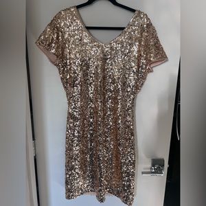 Women’s gold sequin dress XL shirtsleeves